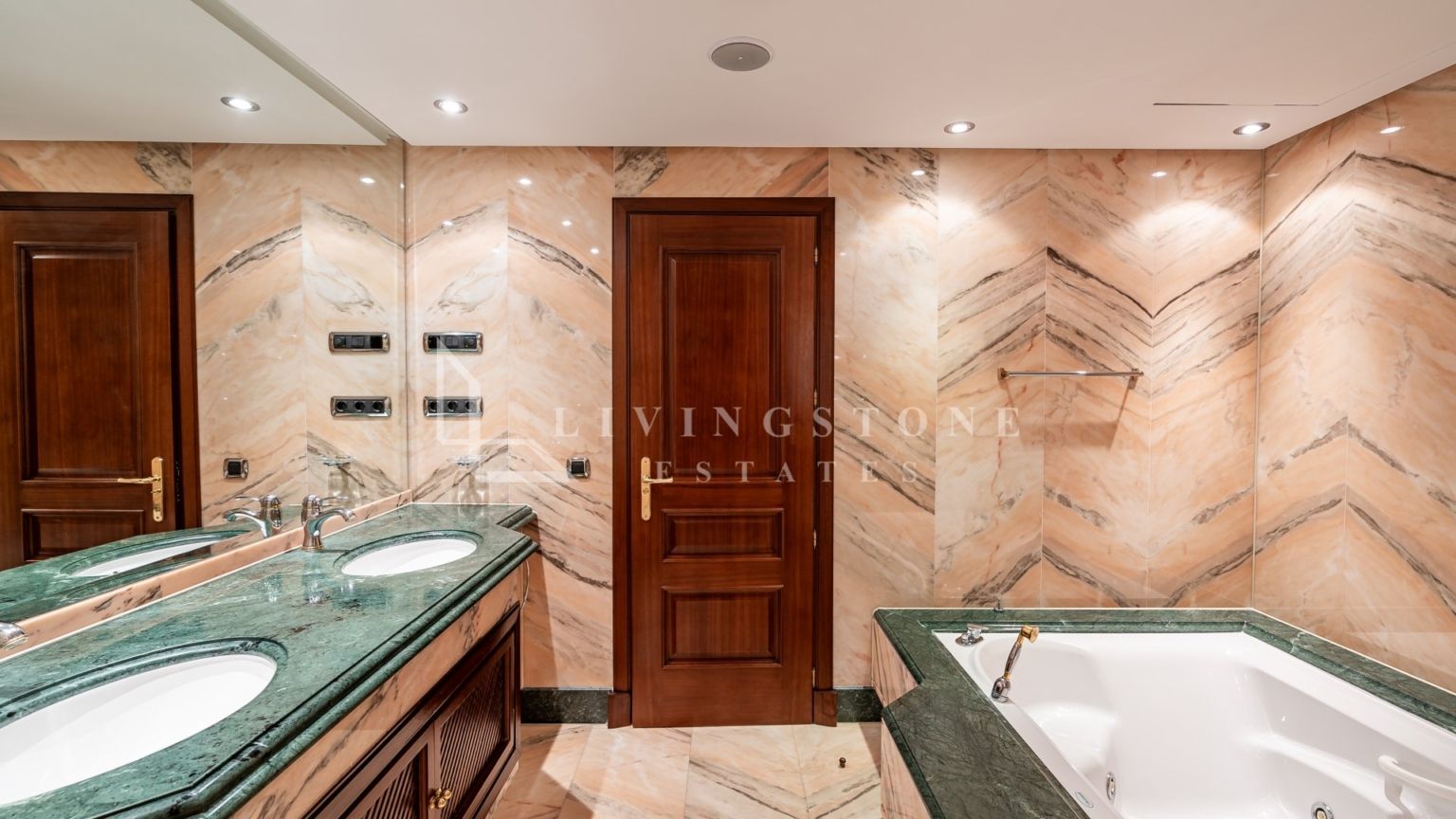 Torre Bermeja Ground floor LE 00368P 5